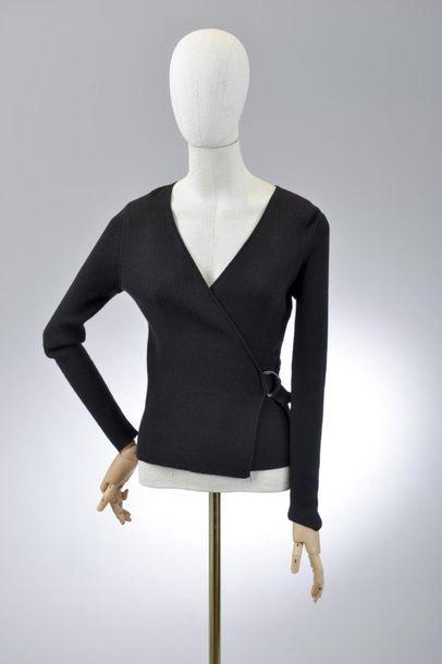 null *DVF - Diane Von Fürstenberg

Set of clothes size S including:

-Cotton T-shirt,...