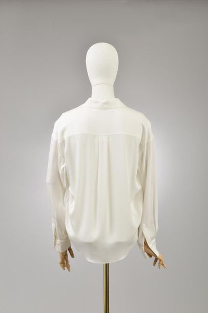 null *DVF - Diane Von Fürstenberg

Set of clothes size 0 including:

-Satin silk...
