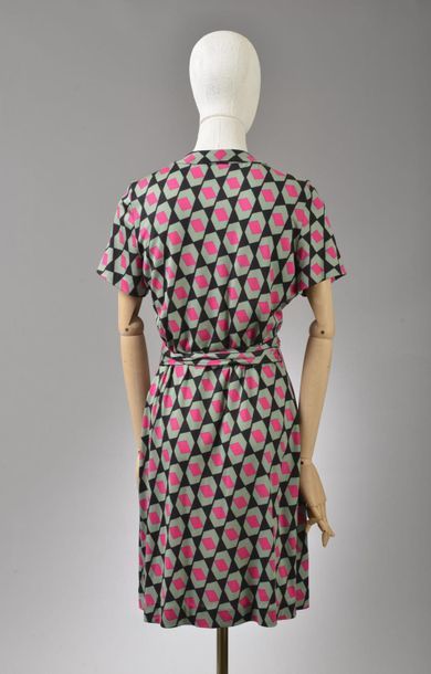 null *DVF - Diane Von Fürstenberg

Set of clothes size XXS including:

-Silk camisole...