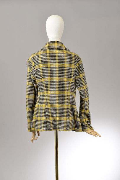 null *DVF - Diane Von Fürstenberg

Clothing set size L including:

-Cotton T-shirt,...