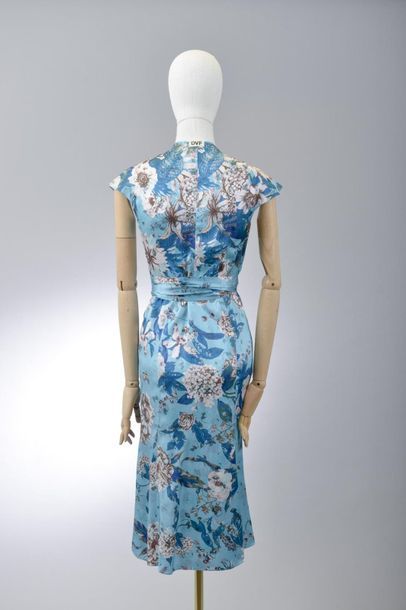 null *DVF - Diane Von Fürstenberg

Clothing set size XS comprising:

-Satin silk...