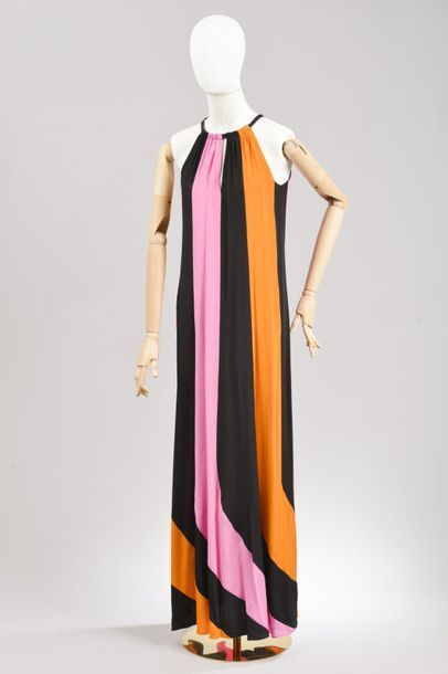 null *DVF - Diane Von Fürstenberg

Clothing set size XS comprising:

-Nylon mesh...
