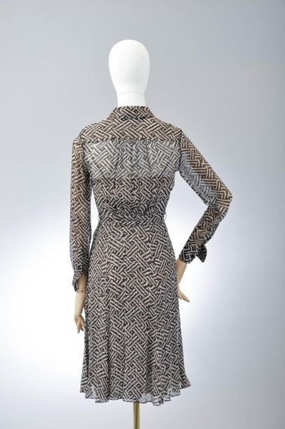 null *DVF - Diane Von Fürstenberg

Set of clothes size XL including:

-Wrap dress...
