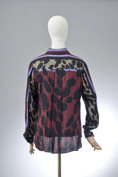 null *DVF - Diane Von Fürstenberg

Clothing set size XS comprising:

-Nylon wallet...