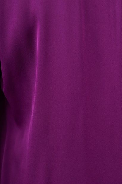 null * Diane Von Fürstenberg - DVF / Taille 8

Ensemble comprenant:

-Robe chemise...