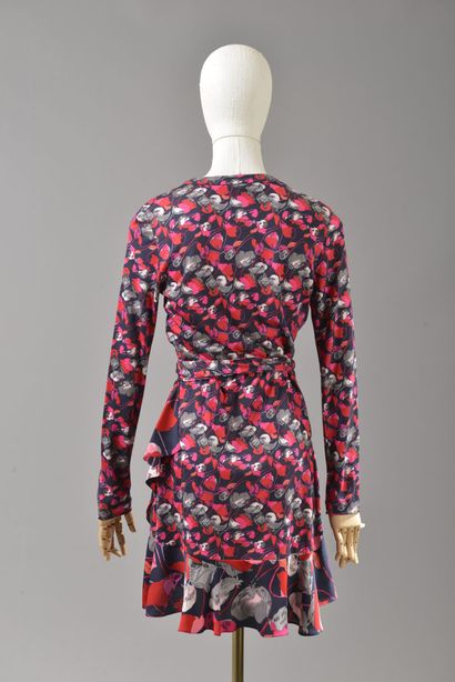 null *Taille XS DVF - Diane Von Fürstenberg

Ensemble comprenant:

-Robe mi-longue...