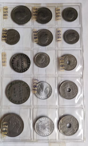 null 
FRANCE 




Lot of 
292 French coins various metals: 




5 Francs to 1 centime...