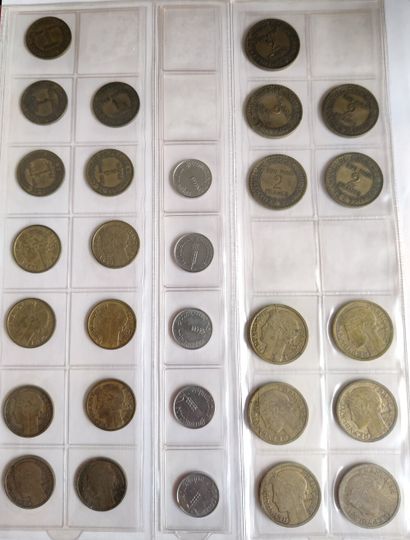 null 
FRANCE and ABROAD




Lot of 
168 different coins from the WORLD in various...