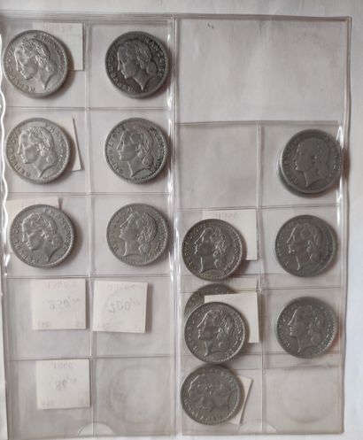 null 
FRANCE 




Lot of 
136 French coins




15 silver coins :




- 100 Francs...