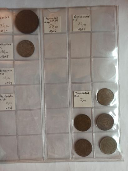 null 
FOREIGN




Lot of 
218 various coins of the WORLD in various metals (some...