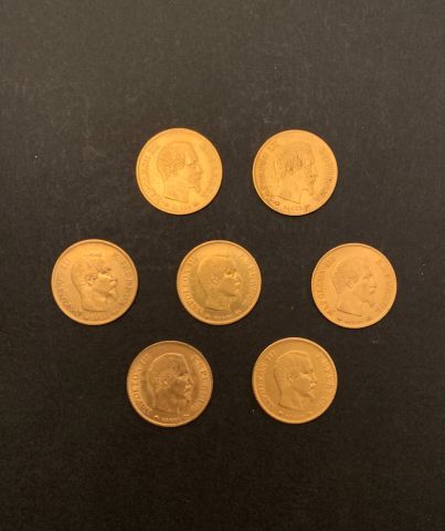 
Sept pièces 10 Francs OR NAPOLÉON III TÊTE...