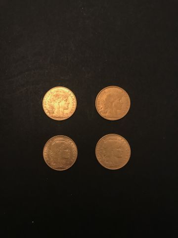 
Quatre pièces 10 Francs OR MARIANNE/COQ



Lot...