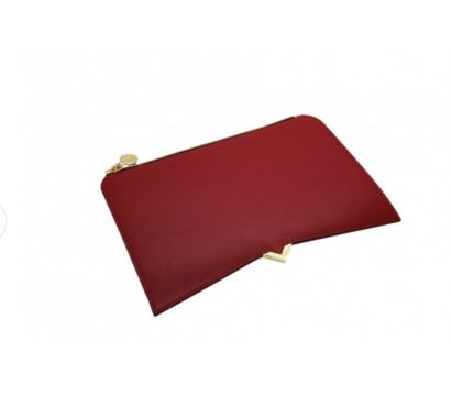 null Evening clutch or shoulder bag, "ROMA" model in smooth burgundy leather. The...