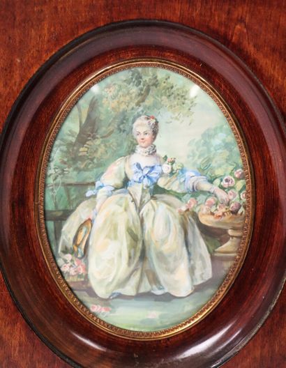 null Ecole française du XXème siècle.

Portrait d'une élégante dans un jardin.

Miniature...