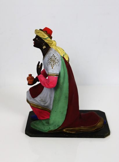 null Six polychrome terracotta santons, resting on black stained wood bases.

Around...