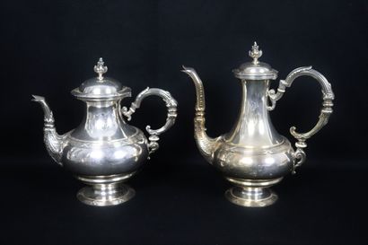null BOULENGER.

Service à thé et café de style Louis XVI en métal argenté comprenant...