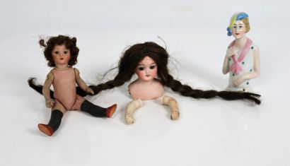 null Porcelain doll bust, porcelain miniature doll and Art Deco porcelain half-figure.

H_5,7...