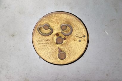 null LANCEL.

Pendule de bureau en métal et métal doré comprenant une pendule, un...