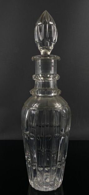 null CRYSTAL FACTORY OF THE CREUSOT.

Carafe in moulded and cut crystal with flutes...
