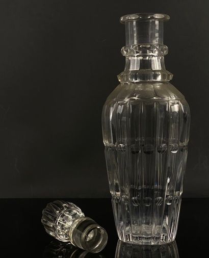 null CRYSTAL FACTORY OF THE CREUSOT.

Carafe in moulded and cut crystal with flutes...