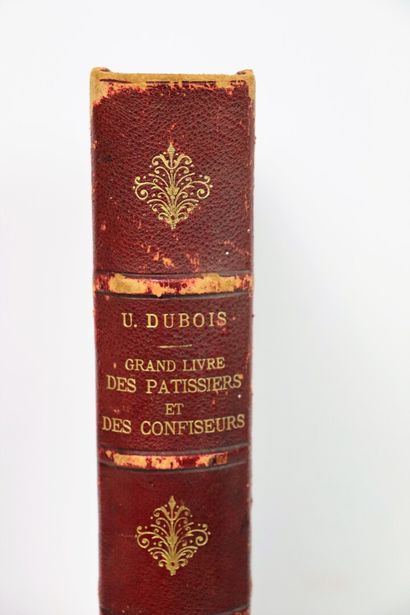null URBAIN-DUBOIS (Félix).

The great book of pastry cooks and confectioners.

Work...
