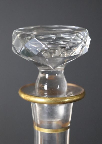 null Importante carafe en cristal, à décor or de guirlandes fleuries.

Début du XIXème...