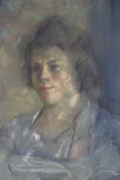 null Paul-Elie GERNEZ (1888-1948).

Portrait of Mimi Gernez.

Pastel on paper laid...