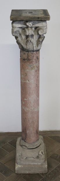 null Composite column in marble and stone composed of old elements.

H_121 cm W_28...