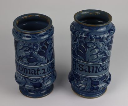 null ITALY, VENICE.

A pair of albarelli decorated with pharmaceutical inscriptions...