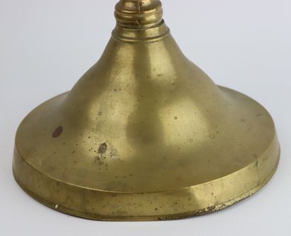 null Important antique brass candlestick.

European or Ottoman work.

H_54 cm D_20.5...
