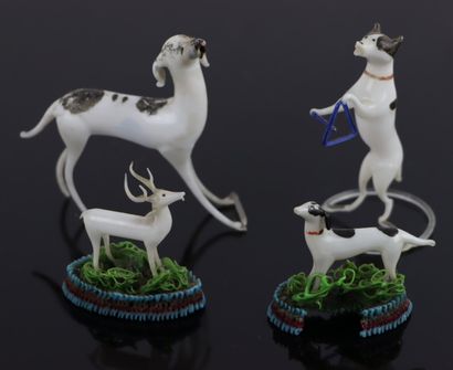 null NEVERS or school of NEVERS.

Set of four animals in spun glass, two of them...
