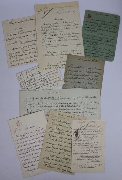 null AUTOGRAPHES. LORRAIN (Jean). Ensemble de 9 lettres manuscrites signées de Jean...