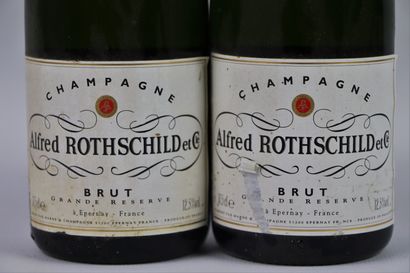 null CHAMPAGNE ALFRED ROTHSCHILD.

2 demi-bouteilles