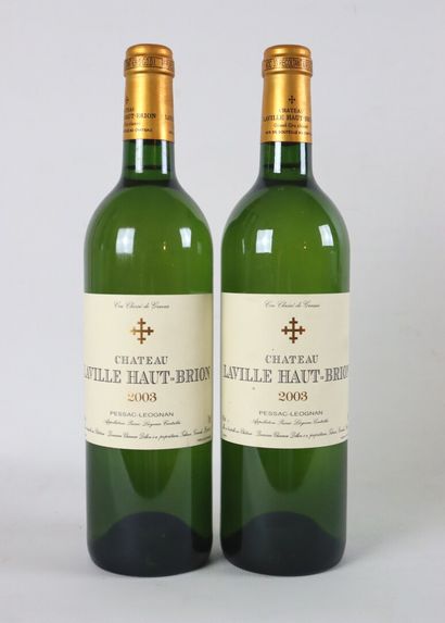 null CHATEAU LAVILLE HAUT BRION (blanc).

Millésime : 2003.

2 bouteilles