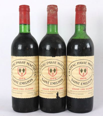 null CHATEAU PAVIE-MACQUIN.

Millésime : 1975.

3 bouteilles, b.g. et h.e., e.t....