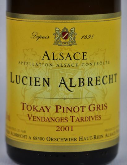 null TOKAY PINOT GRIS VENDANGES TARDIVES.

Lucien Albrecht et Koehly.

1 bouteille...