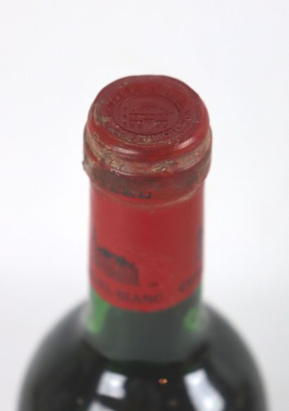 null CHATEAU CHEVAL BLANC.

Millésime : 1982.

1 bouteille