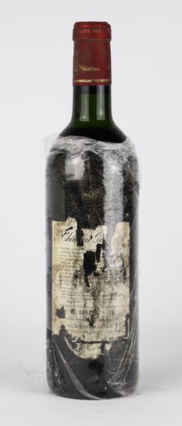 null CHATEAU GISCOURS.

Millésime : 1978.

1 bouteille, e.t.a., h.e.