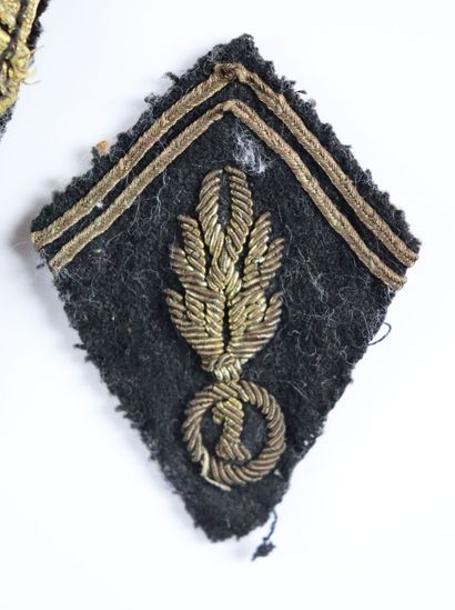 null Trois coins de col de Gendarmerie du chef de l'Etat français, Armée d'armistice...