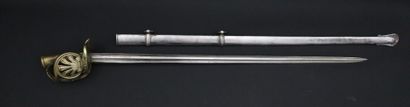 null Sabre d'officier de cavalerie, modèle 1816, dit forte épée.

Lame de 90,5 cm...