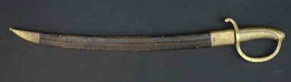 null Briquet d'infanterie, modèle 1831.

Lame plate de 59,5 cm de long.

Au talon...