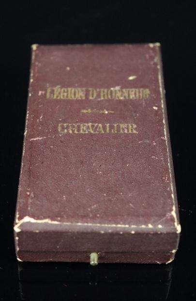 null Ordre de la Légion d'honneur 1870, Chevalier.

Croix de 40 mm en argent.

Email...