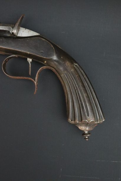 null Pistolet de salon Napoléon III « Mariette ».

Canon lisse octogonal de 23 cm...