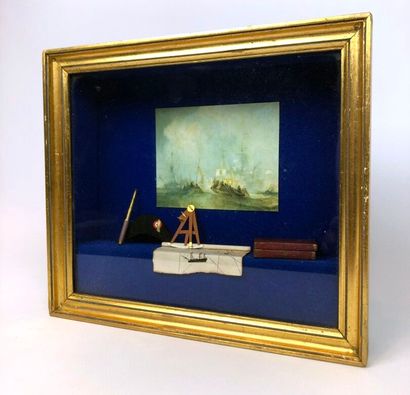null Diorama sur le thème de Napoléon, fond garni d'une feutrine bleue marine, comprenant...