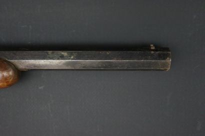 null Pistolet de salon Napoléon III.

Canon lisse octogonal de 23,5 cm de long

Calibre...