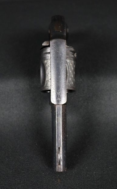 null Revolver Montenegrin 1890

Rebronzé et jaspé - Mécanisme à revoir