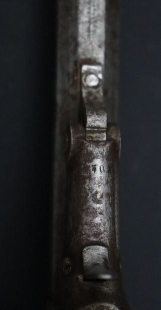 null Pistolet de salon Napoléon III.

Canon octogonal de 20 cm lisse.

Calibre :...