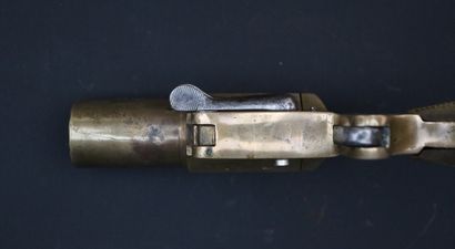 null Lance fusée,pistolet signaleur Français modèle 1917.

 la carcasse est en laiton...