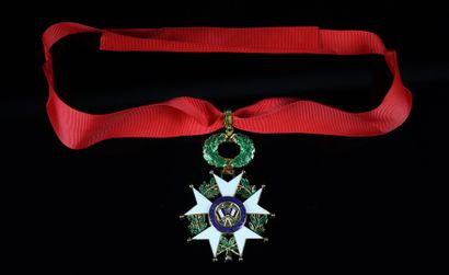 null Ordre de la Légion honneur 1870, Commandeur, (refrappe).

En bronze doré émaillé.

Ruban...