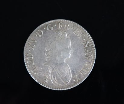 null Louis XV - écu Vertugadin en argent daté 1716, W (Lille). 

Annoté sur la tranche...